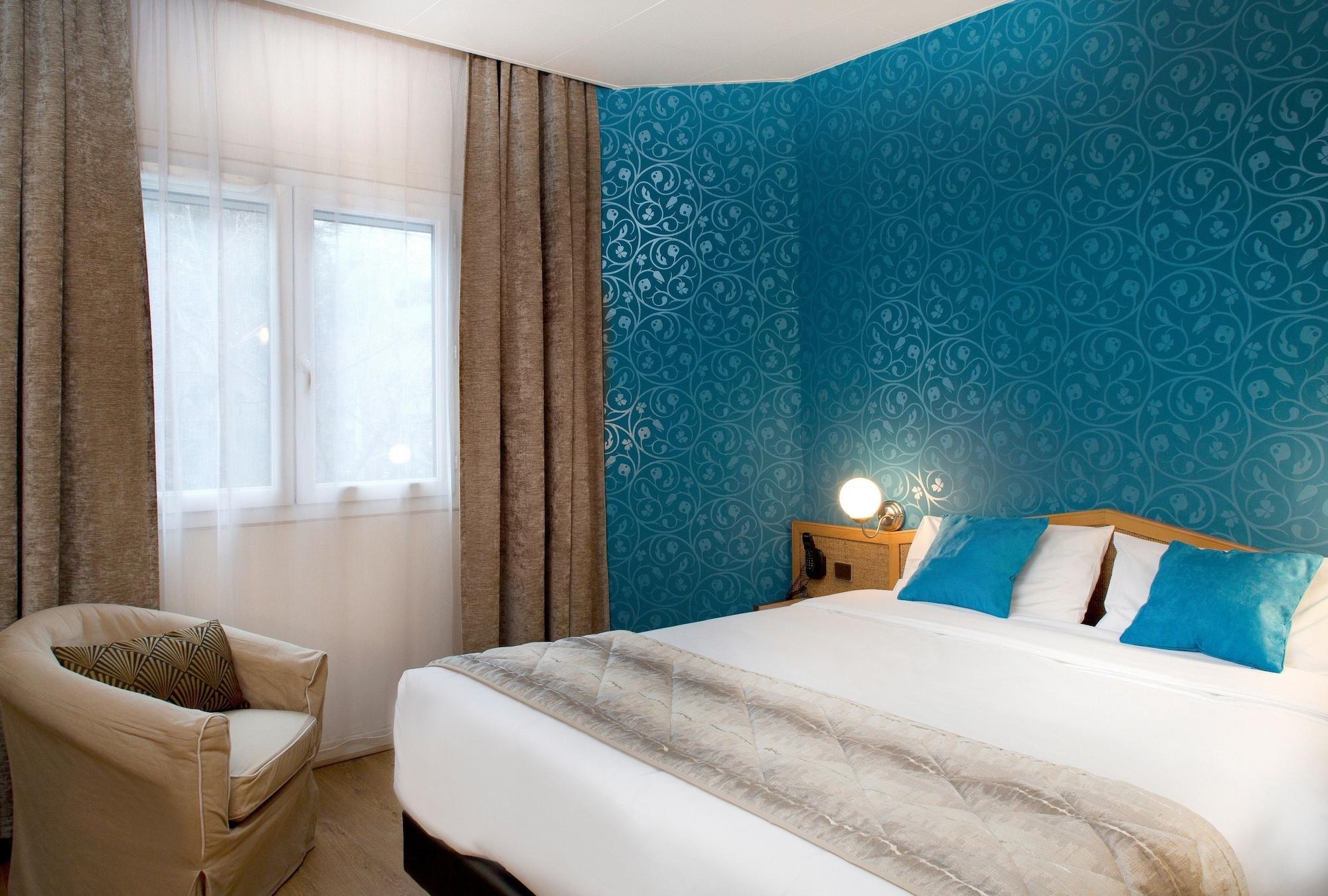 Hotel Logis Du Midi - Etienne Sud 3*